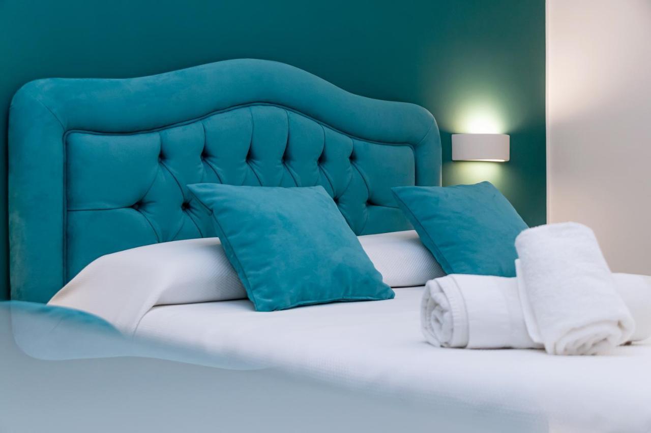 Tiffany Suites Sorrento Buitenkant foto