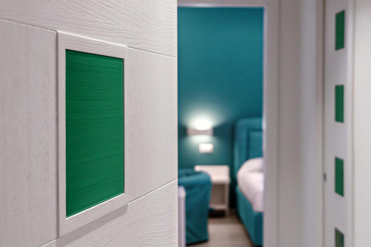 Tiffany Suites Sorrento Buitenkant foto
